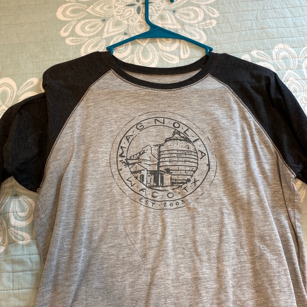 Magnolia shirt